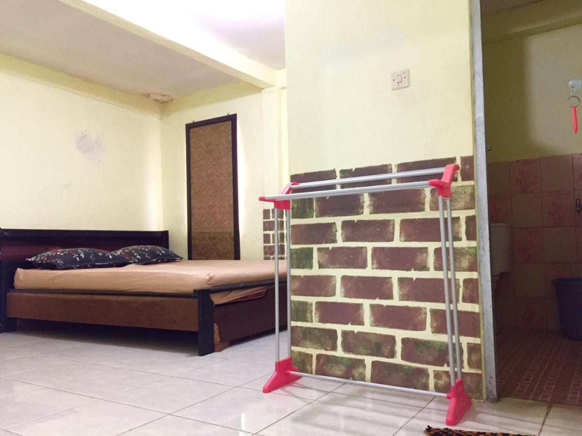 Apartamento Garser Yogyakarta Exterior foto