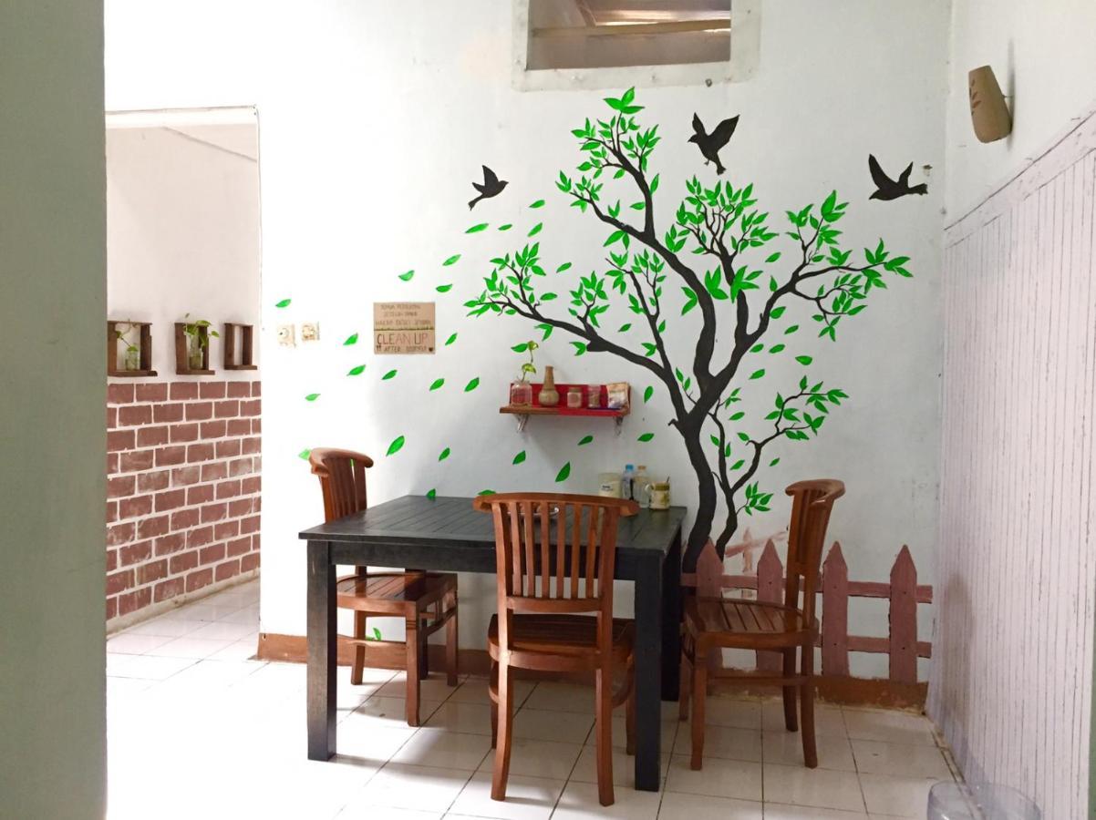 Apartamento Garser Yogyakarta Exterior foto